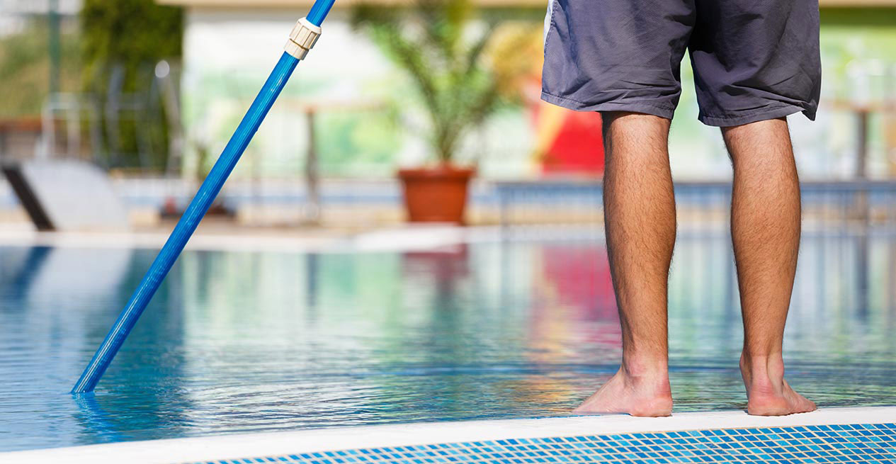 The Ultimate Guide to Pool Cleaning Equipment 